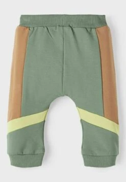 NAME IT Regular Fit - Trainingsbroek - Laurel Wreath -NAME IT Winkel 11e7e465b51b4825bfcf5ee8220b98db