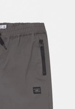 NAME IT Nkmromeo Twithilse- Trainingsbroek - Thunderstorm -NAME IT Winkel 2bc33175d733499d8452c38b1199027b