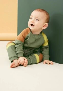 NAME IT Regular Fit - Trainingsbroek - Laurel Wreath