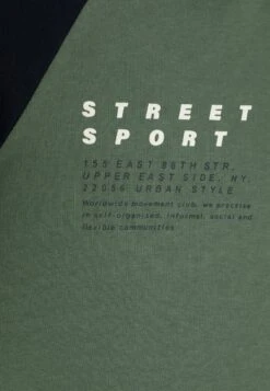 NAME IT Nkmvolmar Boxy - Hoodie - Laurel Wreath -NAME IT Winkel 731723158b1c418a965fc3858be9a93d