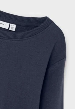 NAME IT Nkmne - Sweater - Dark Sapphire 5 NAME IT Nkmne - Sweater - Dark Sapphire -NAME IT Winkel 7c53687e94e747eda935100f7c78cd32