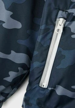 NAME IT Camouflage - Lichte Jas - Dark Sapphire 9 NAME IT Camouflage - Lichte Jas - Dark Sapphire -NAME IT Winkel 86dee191ce7649f7a6de32108bd6d7aa