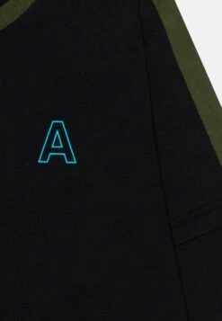 NAME IT Nkmkarsten Loose - Longsleeve - Black -NAME IT Winkel 9881e43acb164c4ea26e972b67e2fa7c