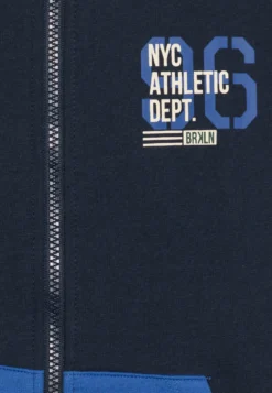 NAME IT Nkmnesve Card Hood- Sweater Met Rits - Dark Sapphire -NAME IT Winkel 9bd51e5d6637441684827fb033912cd7 scaled