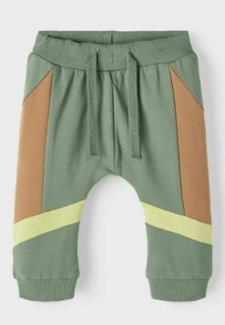 NAME IT Regular Fit - Trainingsbroek - Laurel Wreath -NAME IT Winkel a6885864d98a4ca19a1aff5b80183078