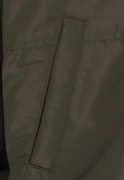 NAME IT Nkmmax Cool Tape - Winterjas - Beetle -NAME IT Winkel bf0916d577bf4d9fbbdb76240ea0a279