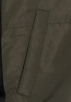 NAME IT Nkmmax Cool Tape - Winterjas - Beetle 7 NAME IT Nkmmax Cool Tape - Winterjas - Beetle -NAME IT Winkel bf0916d577bf4d9fbbdb76240ea0a279 scaled