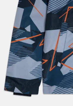 NAME IT Nkmmax Graphic - Regenjas - Dark Sapphire 7 NAME IT Nkmmax Graphic - Regenjas - Dark Sapphire -NAME IT Winkel fc7f8fa13d314c0bac82b1a27630eced scaled